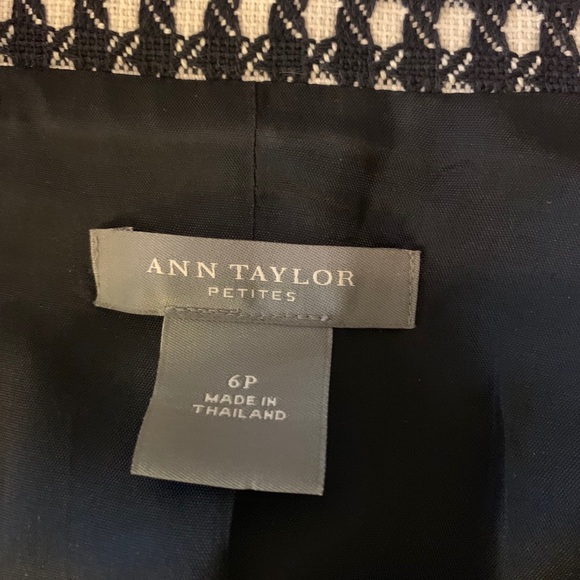 Ann Taylor patterned blazer coat - Picture 3 of 3